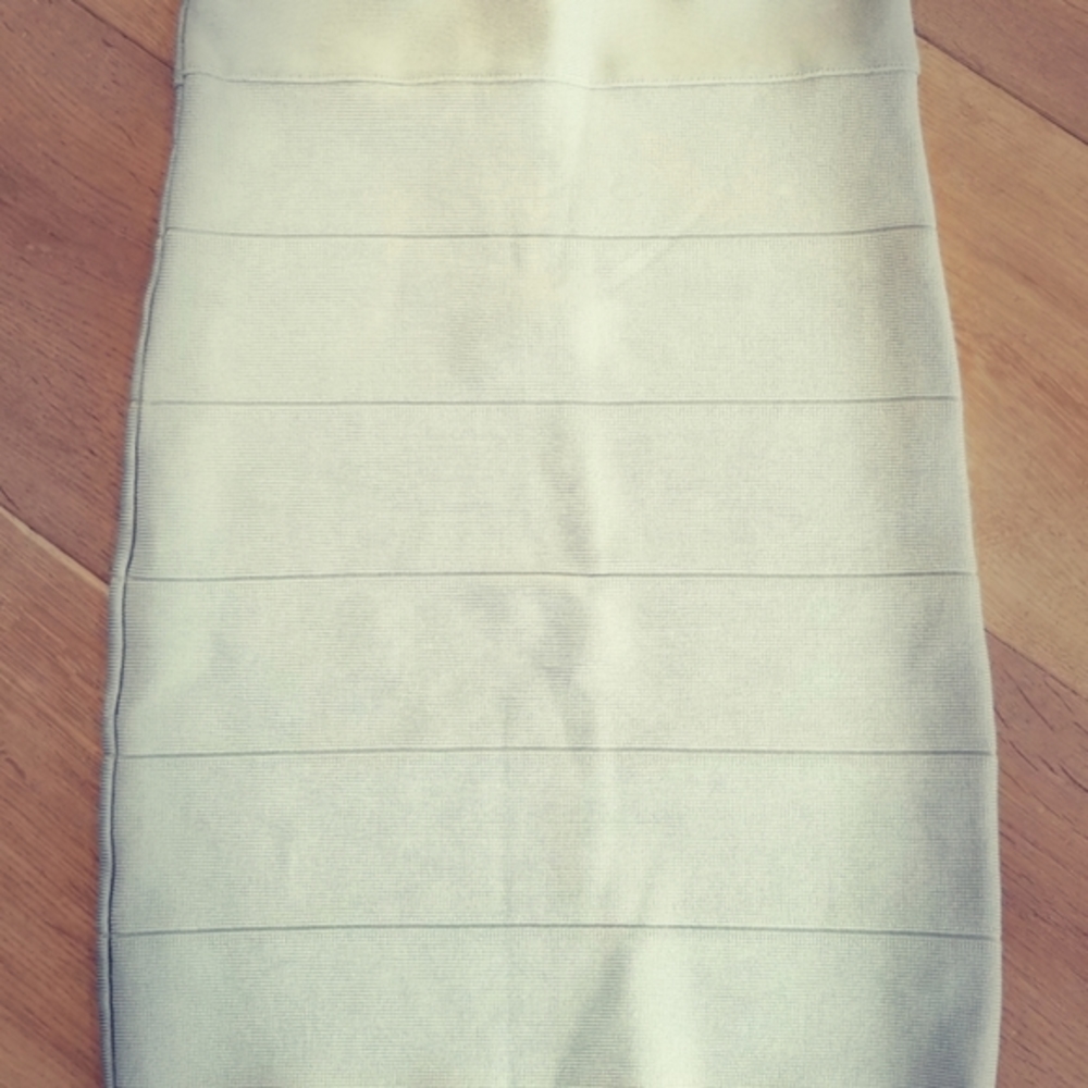 Bebe Bandage skirt